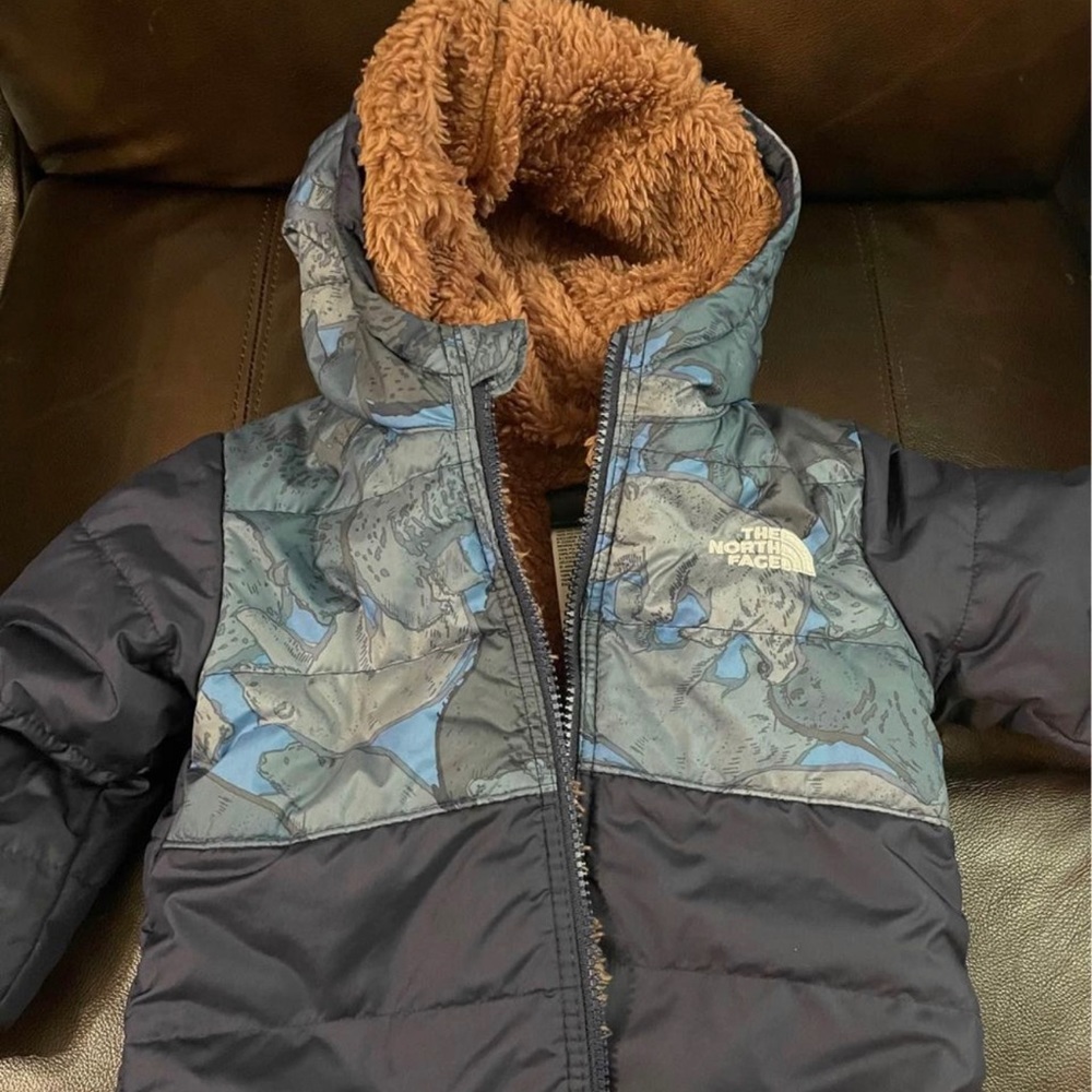 12/18 months  north face toddler boys, reversible jacket
